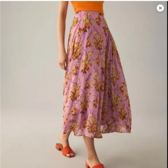 Anthropologie Dresses & Skirts - Anthropologie lilac floral mid chiffon skirt
